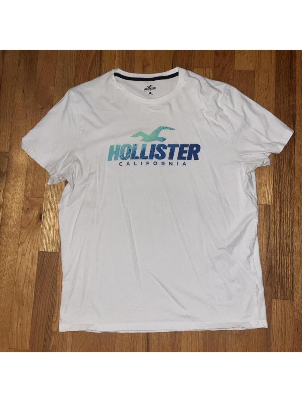 Hollister Co Men's White Tshirt